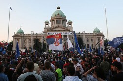 При беспорядках в Белграде пострадали 36 человек